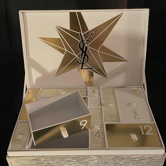 YSL empty “12 days of Christmas” box - Picture 3 of 5